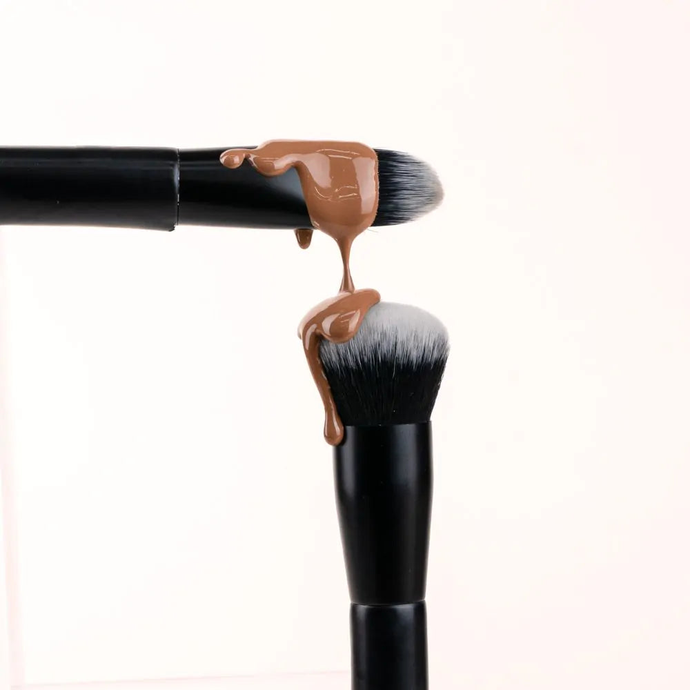 1SKIN Makeup -The Ultimate Brush
